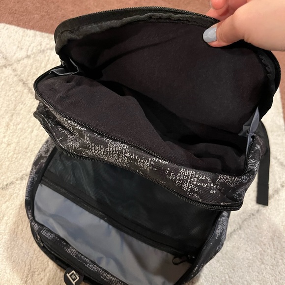 Nike Backpack - Picture 3 of 5